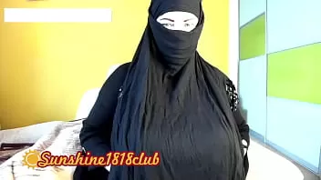 Horny hard nipples big tits milf in Hijab Arabic Muslim slut cam recorded  November 12th watch online