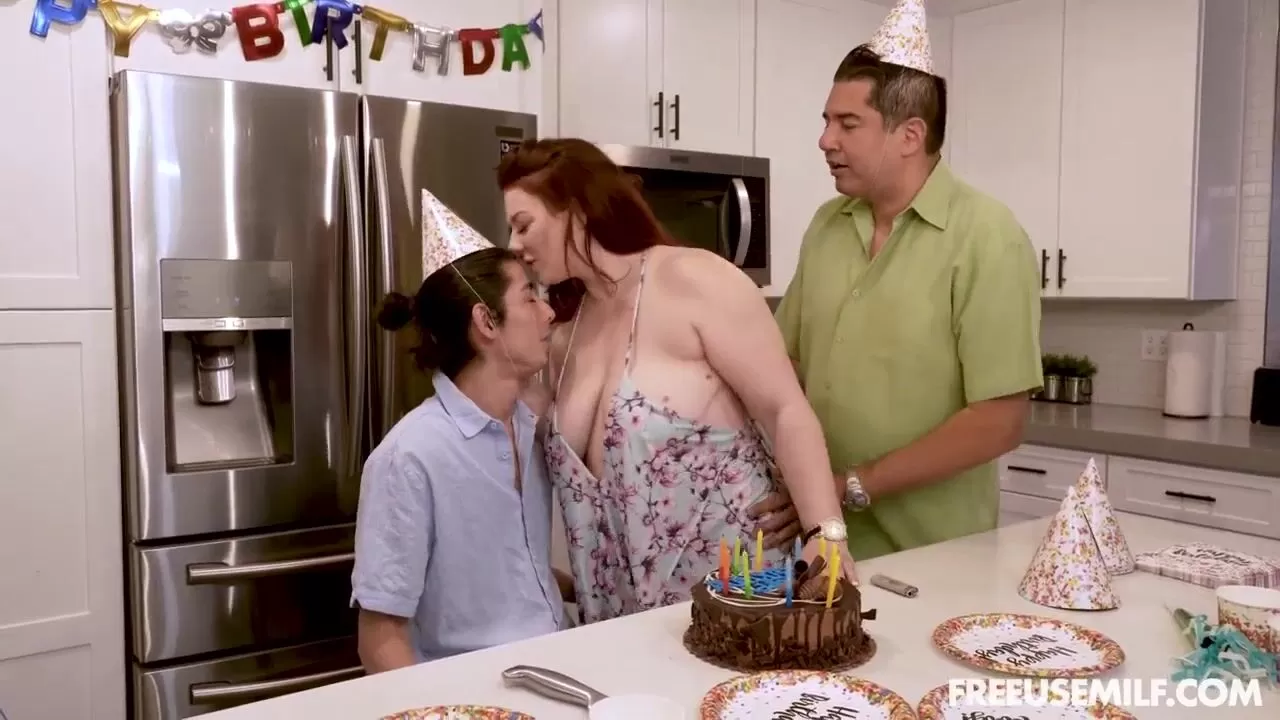 Bigboos Mom Video Download - Best Ever Birthday Gift Given By Horny Step Big Boobs Mom watch online