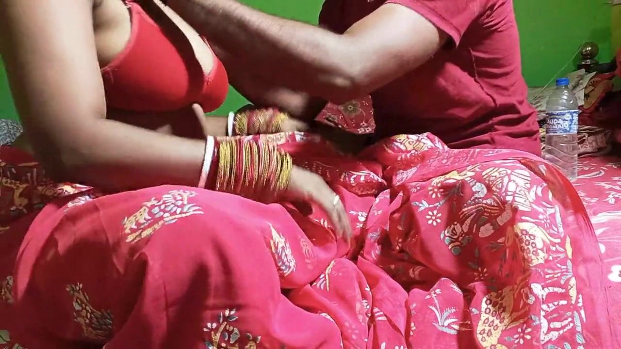 Ma Ko Coda Malish Ke Bahane Videos - Babu Ji Ne Malish Ke Baad Bahu Ko Seduce Kare Tabadtod Choda, Hindi Talking  Porn ver en lÃ­nea