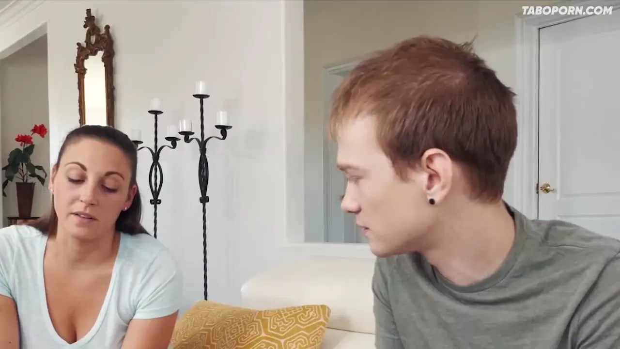 Mom And Son Friend - Mom fucks her son's best friend watch online