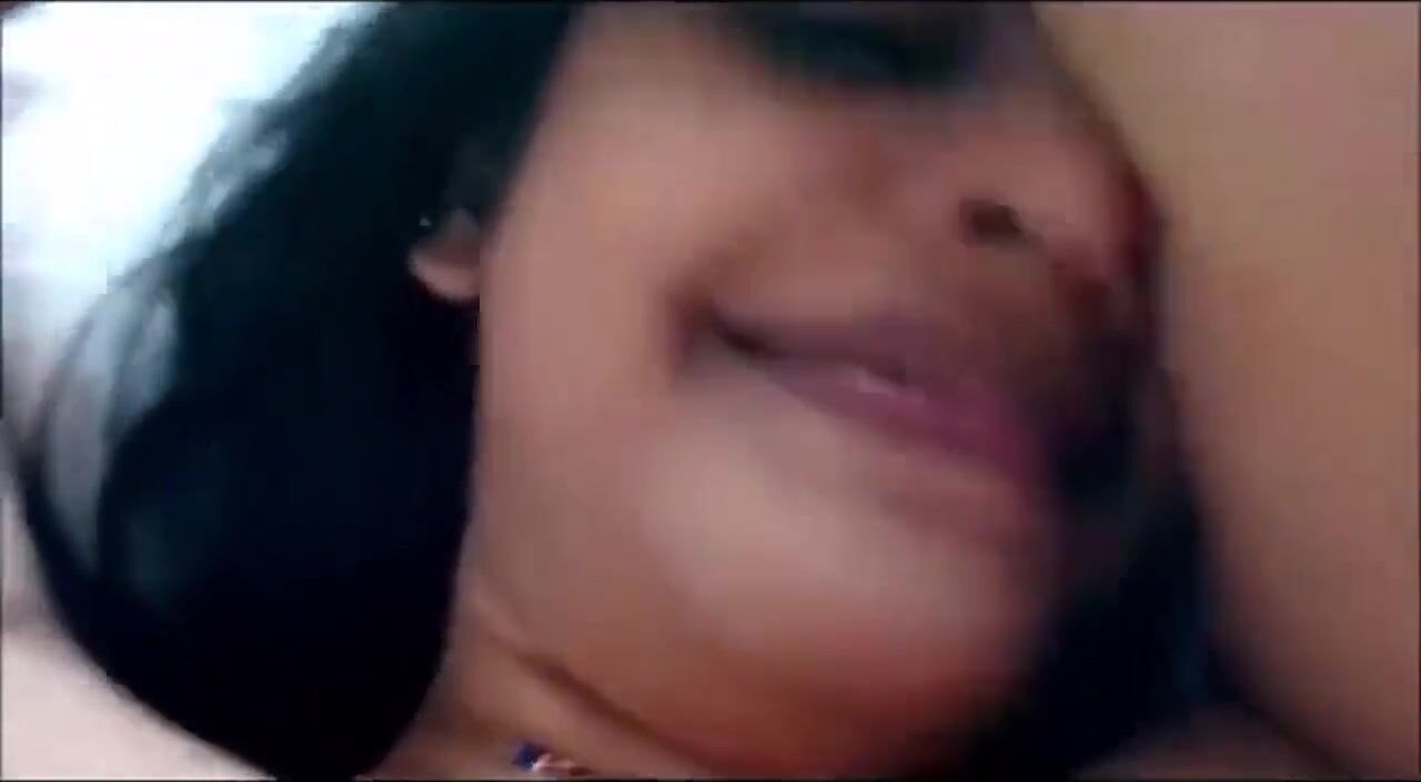 Indian Couple Honeymoon Self Recorded Sextape Hot watch online picture pic