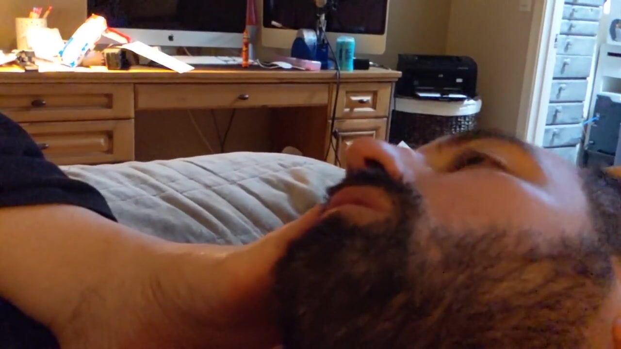 BBW Wifey gives Husband Handjob while he Smells her Feet watch online